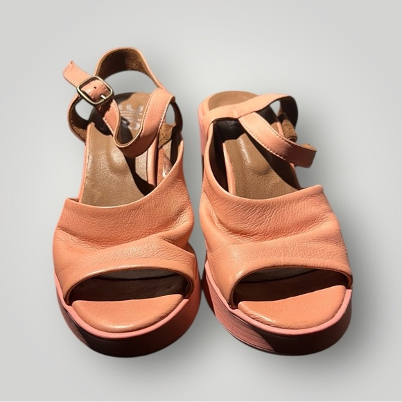 Bueno Peach Leather Platform Sandals - Size 39 - NIB - Picture 2 of 5